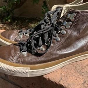 Chuck Taylor Converse 70 hi tops brown leather